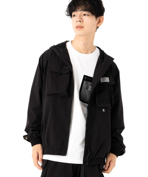 NEW ERA（ニューエラ） マウンテンパーカー ウインドブレーカー