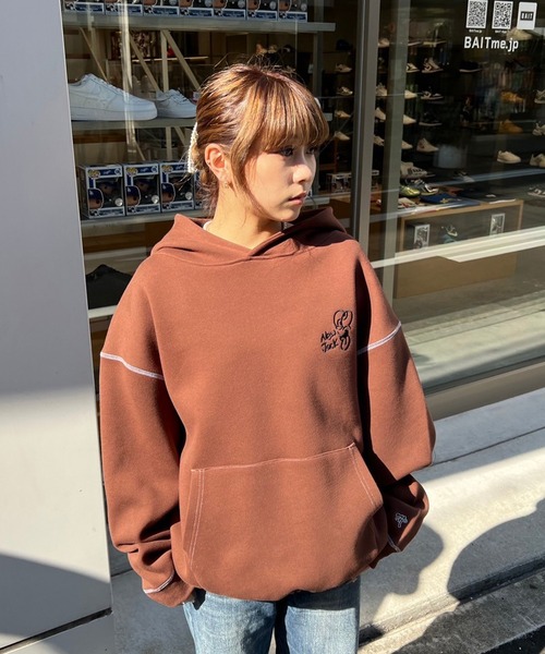 レディース hyoma 激レアうさぎのポケットパーカー