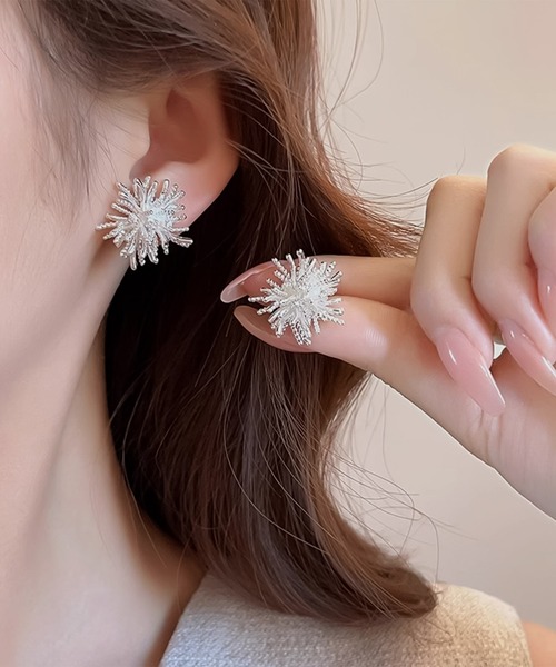 blackdia ocean（ブラックダイヤオーシャン） ピアス スパークル
