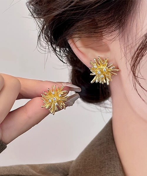 blackdia ocean（ブラックダイヤオーシャン） ピアス スパークル