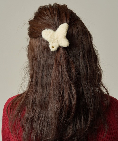 VATSURICA（バツリカ） ヘアクリップ 「VATSURICA」バタフライ ファー