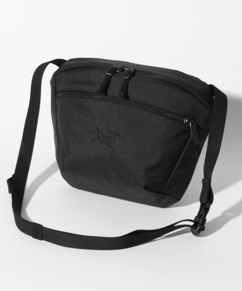 ARC'TERYX（アークテリクス） ショルダーバッグ FREE ブラック メンズ