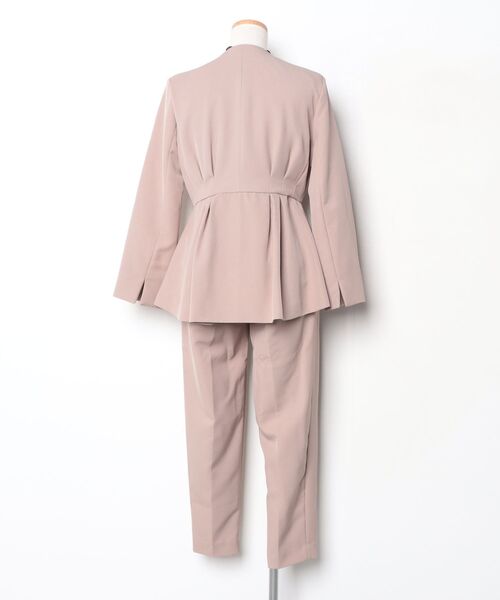 「RUIRUE BOUTIQUE」 セットアップ M ベージュ×ブラック レディースの画像
