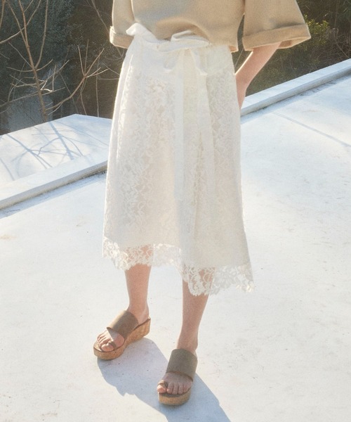 【DRESSLAVE】ロングスカート、クリーム色 DRESSLAVE（ドレスレイブ） スカート switching lace long skirt