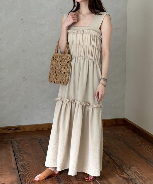 2024.極美品.定価4.1万☆エストネーション シャーリングワンピース Per sist ence（パーシエンス） ワンピース レーヨンスラブ