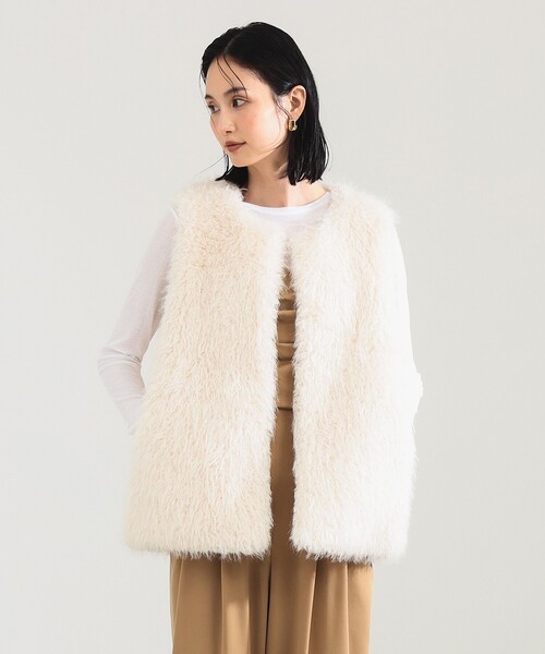 【NASOKASIR】Demi-Luxe BEAMS フェイクファー ジレ NASOKASIR】Demi-Luxe BEAMS フェイクファー ジレ Demi-Luxe