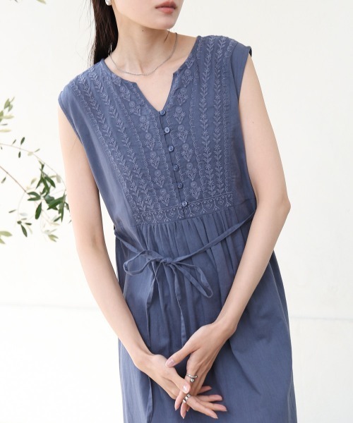 BRIEFING ネイビー⭐︎ワンピース Sサイズ BAB ワンピース 「S・Mサイズ展開」パネル刺繍ノースリ