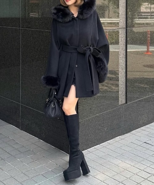 ポンチョ コート アウター 黒 ファー カシミヤ カシミヤ ブレンド ウール ケープ コート 一枚仕立て ファー