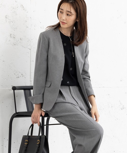 MAISONCOMFY セットアップ 「洗えて動けるスーツ」カラーレス