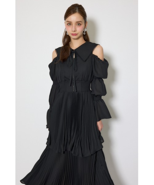 ワンピース ビッグカラープリーツフレアワンピース 春服の画像