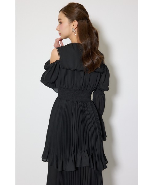 ワンピース ビッグカラープリーツフレアワンピース 春服の画像