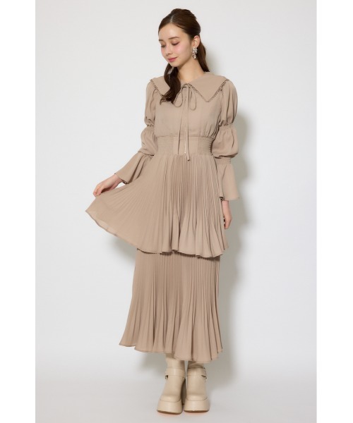 ワンピース ビッグカラープリーツフレアワンピース 春服の画像