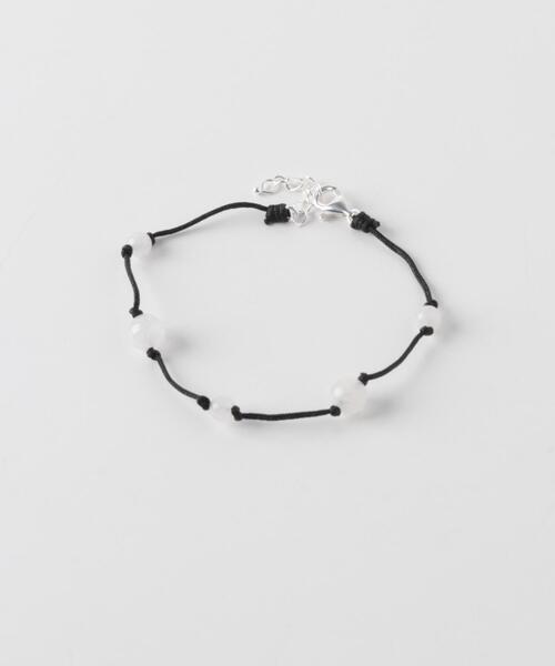 ブレスレット SMELLY so’　white jade bracelet レディースの画像
