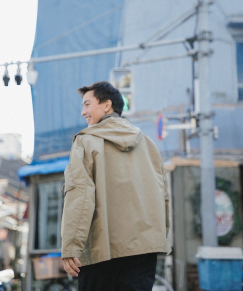 「WILD LIFE TAILOR Adam et Rope'」 ナイロンブルゾン L ベージュ メンズの画像