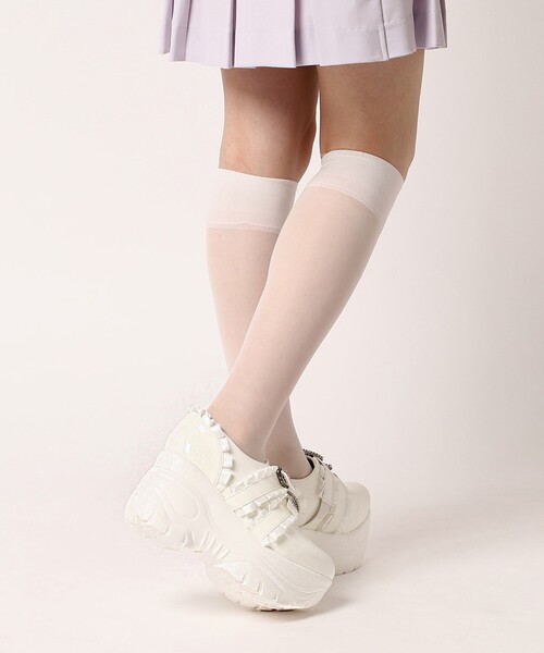 cs T&P スニーカー 厚底キラキラビジュー付きスニーカー
