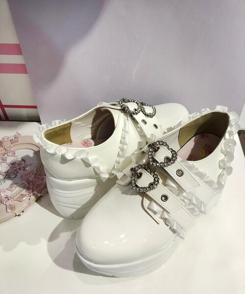 cs T&P スニーカー 厚底キラキラビジュー付きスニーカー
