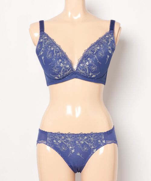 AMOSTYLE ブラジャー ショーツセット 「背中すっきり！後ろ姿も