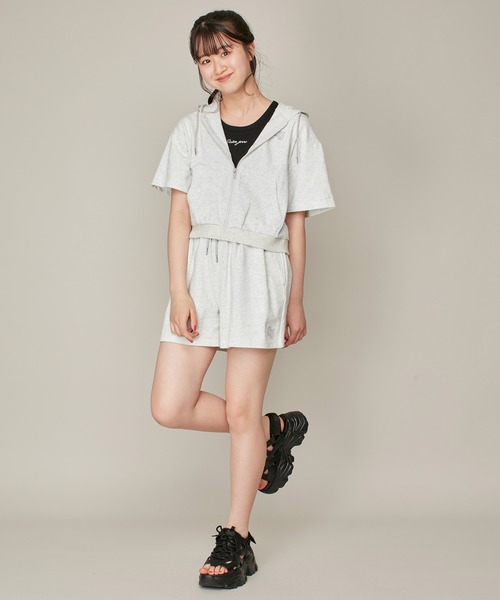 BABYMONSTER ジップアップセット　Ladies SISTER JENNI セットアップ 「セットアップ対応・セットアイテム