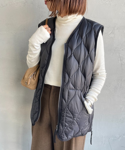 【極美品】TAION タイオン　ロングダウンベスト　ネイビー　収納付き　Lサイズ タイオン TAION ベーシック Vネック ロングダウンベスト インナー