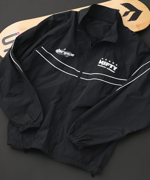 paranoidナイロンジャケット SIT Sound Coach Jaket / Font Designed by PARANOID – Somewhere in Tokyo