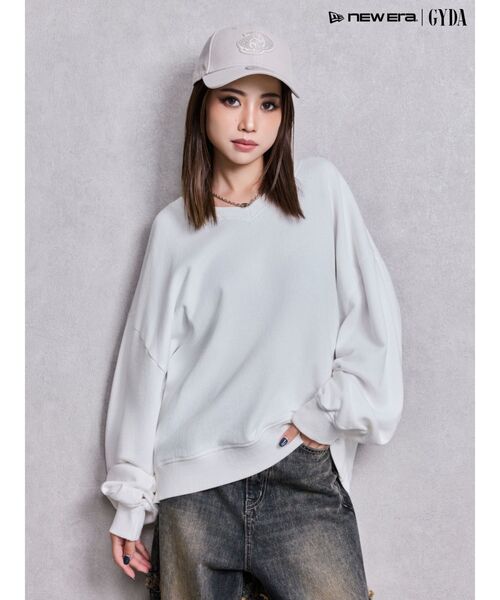 GYDA（ジェイダ） トレーナー スウェット VネックSMIRK BUNNY
