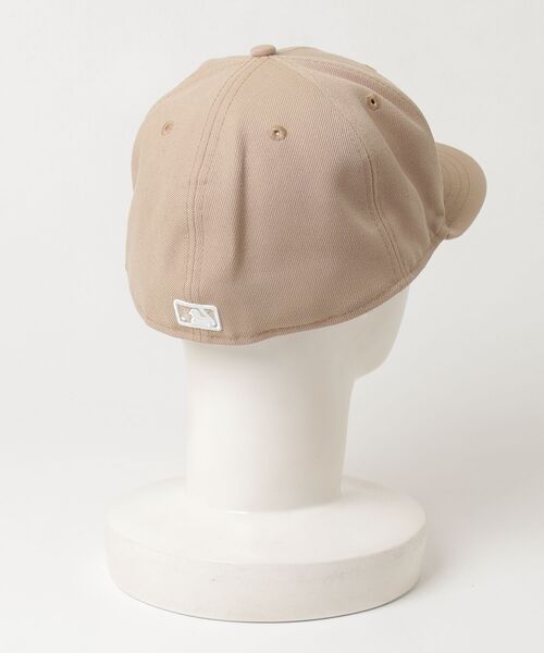 「NEW ERA」 キャップ 7 5/8 ベージュ メンズ_画像2