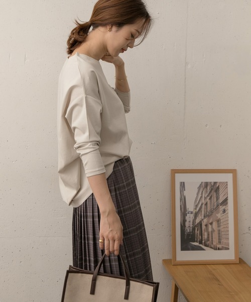 新品タグ付◉コットンポンチタックプルオーバー DOORS URBAN RESEARCH DOORS（アーバンリサーチドアーズ）の「コットンポンチ