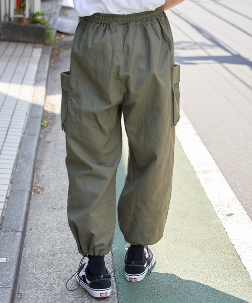 【即日発送】【完売品】EPNK スナップボタンタックカーゴパンツ EPNK】Snap button tuck cargo pants / スナップボタンタック