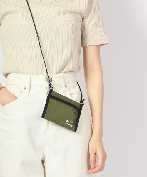 DAY OUT（デイアウト） ミニ 財布 DAY OUT TsURUSU-2way Neck Mini
