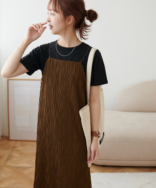 【SaturdayClub】ヘムスリット ジャガード ミディワンピース セール】shaggy cut design cami onepiece / シャギーカット