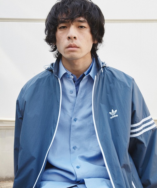 【新品未使用】 adidas アディダス ナイロンジャケット ウインドブレーカー アディダス】 シューボックス 総柄 ナイロンジャケット ウィンド