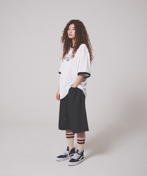 Bershka☆フリンジ付きバギーデニムバミューダショーツ Bershka(ベルシュカ) ハーフ・ショートパンツ(メンズ) - 海外