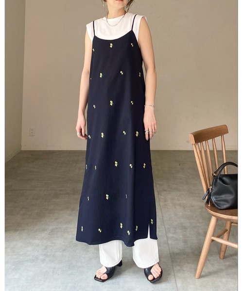 She's Closet ワンピース 小花柄刺繍ロングキャミワンピース