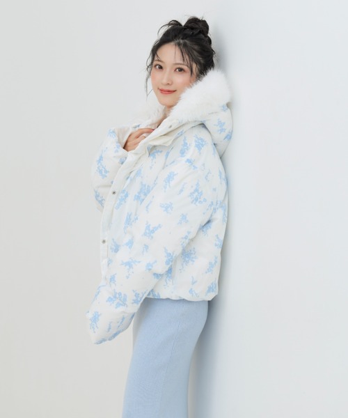 The North Face ダウンジャケット リバーシブル　ホワイト/花柄 rienda（リエンダ） ダウンコート ダウンジャケット リバーシブル