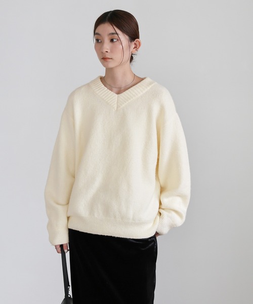 select MOCA（セレクトモカ） ニット セーター シンプルVネックニット