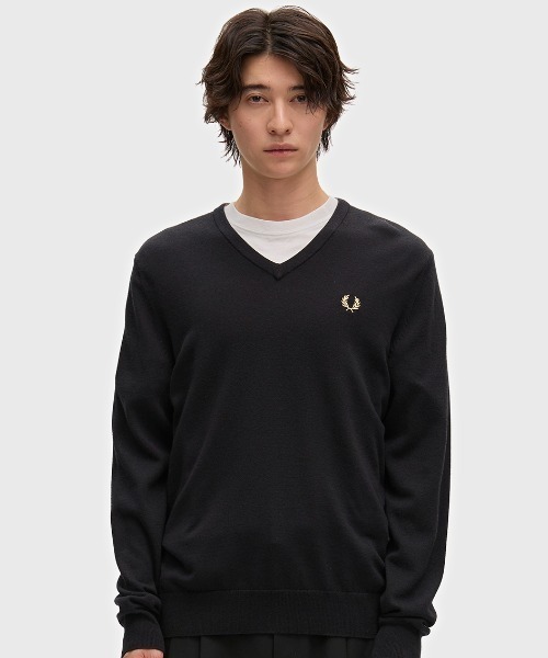 FRED PERRY ブラックニット セーター　Lサイズ FRED PERRY（フレッドペリー） セーター ニット Classic V Neck