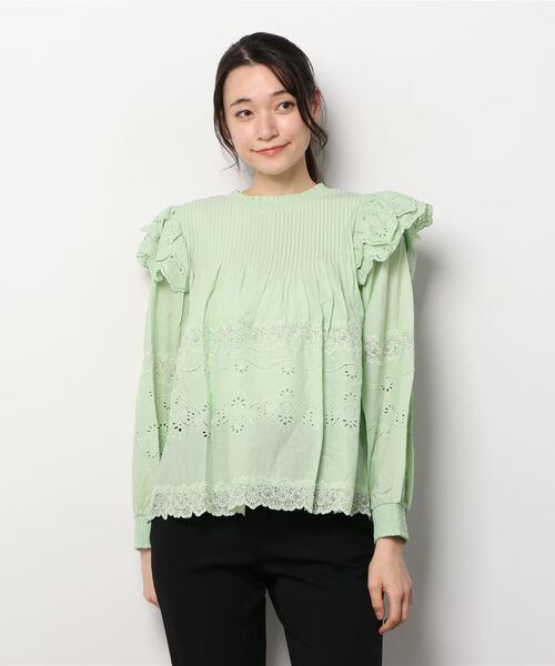 アベイシングエイプ　レディース　トップス A BATHING APE（アベイシングエイプ）の「RIB CROPPED HALF ZIP