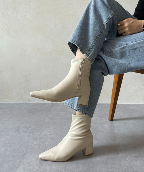Thevon ブーツ ポインテッドストレッチショートブーツ
