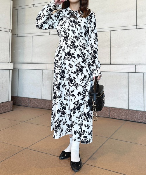 APRES JOUR FERIE♡バックレース&リボン付きワンピース ドレス APRES JOUR FERIEバックレースリボンフォーマルワンピース Mドレス