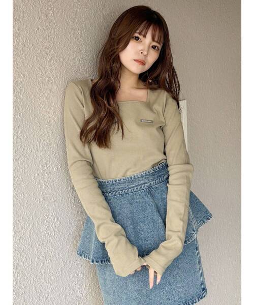 MURUA（ムルーア） tシャツ プレートクロップドトップス レディース