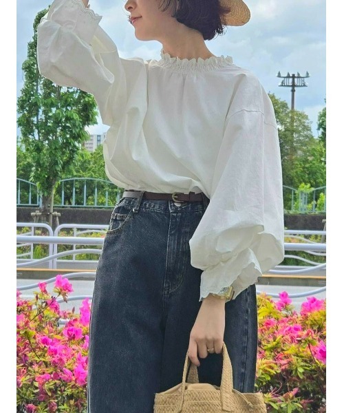 新品タグ付き】ELLIE エリー シャーリングカブスブラウス
