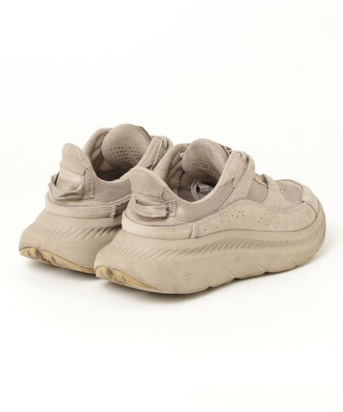 「UGG」 ローカットスニーカー 23cm ベージュ レディース_画像2