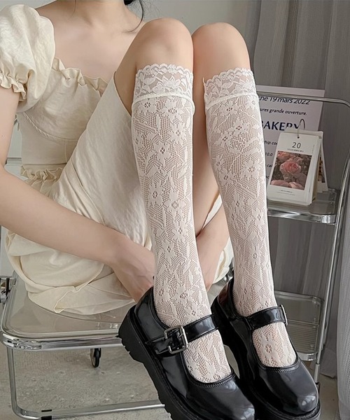 c.u.l 靴下 花柄ドーリーレース 網タイツ風 ハイソックス cula1469