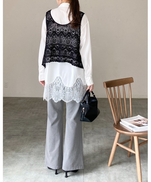 She's Closet ベスト ジレ ショート丈 深Vネック 花柄 かぎ編み