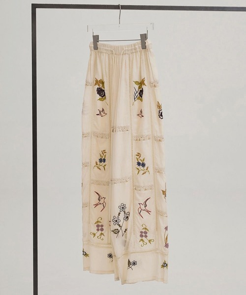 パンツ 「TODAYFUL/トゥデイフル」Embroidery Patchwork Trousers レディースの画像