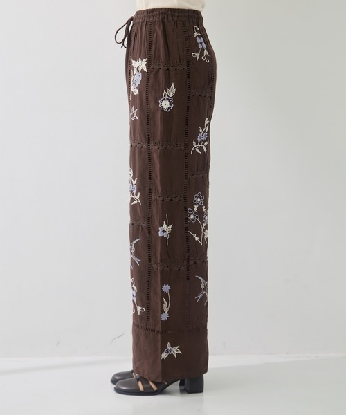 パンツ 「TODAYFUL/トゥデイフル」Embroidery Patchwork Trousers レディースの画像