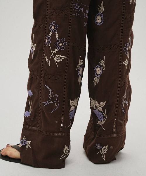 パンツ 「TODAYFUL/トゥデイフル」Embroidery Patchwork Trousers レディースの画像