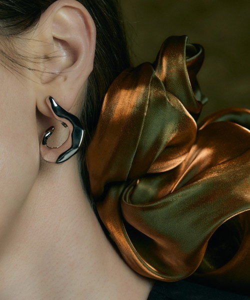 IRIS47（イリスフォーセブン） シュシュ 「IRIS 47」sculptural