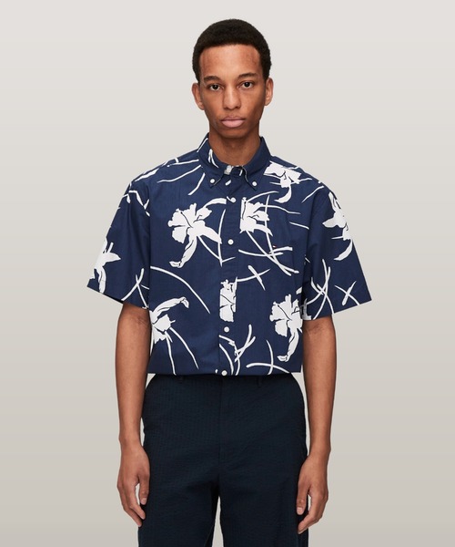 TOMMY HILFIGER（トミー・ヒルフィガー） シャツ ラージトロピカル