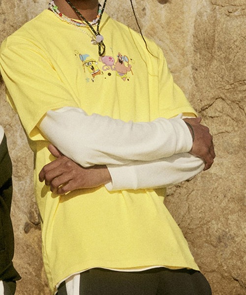 PUMA（プーマ） tシャツ PUMA X SPONGEBOB Graphic Unisex T-Shirt 